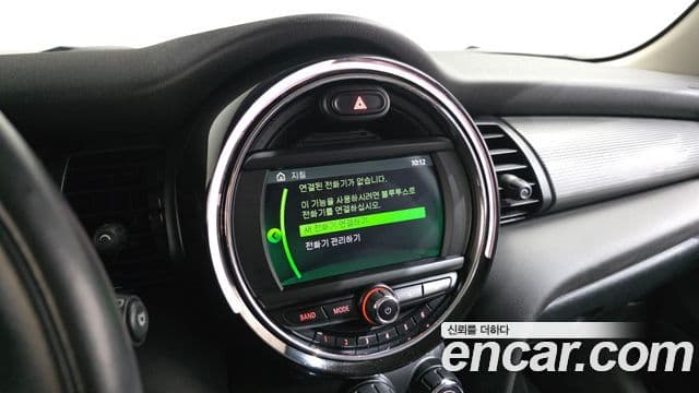 Mini Cooper 3세대, 2019 16