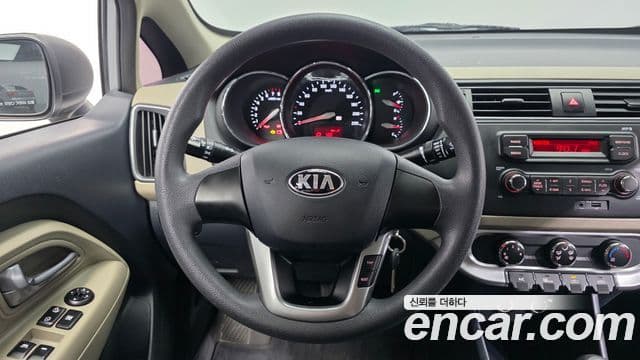 Kia The / новый New Pride Smart, 2015 13