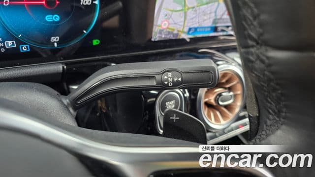 Mercedes-Benz EQA H243, 2021 9