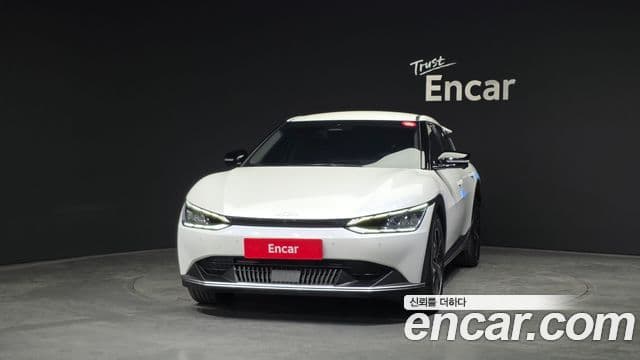 Kia EV6 Air, 2022 3