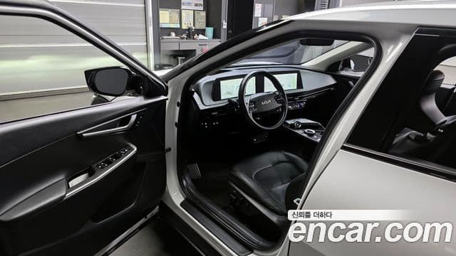 Kia EV6 Air, 2022 10