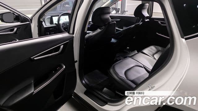 Kia EV6 Air, 2022 11