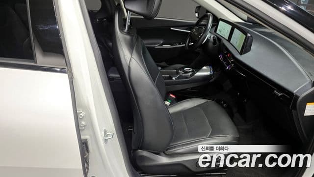 Kia EV6 Air, 2022 12