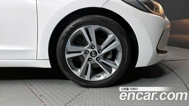 Hyundai Avante AD 1.6 GDI Value Plus, 2018 все фото