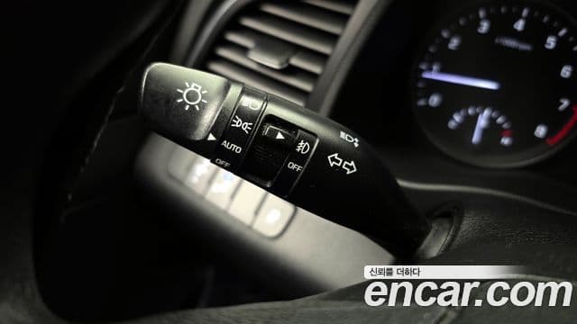 Hyundai Avante AD 1.6 GDI Value Plus, 2018 18