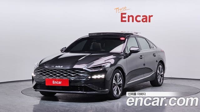 Kia K8 гибрид Signature, 2022 1