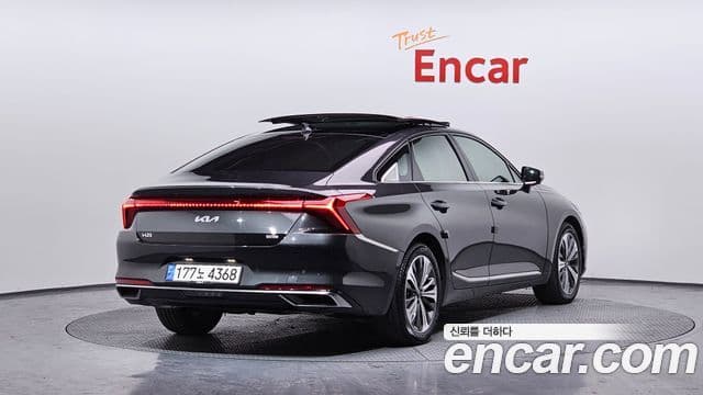 Kia K8 гибрид Signature, 2022 2