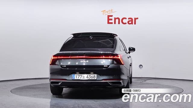 Kia K8 гибрид Signature, 2022 4
