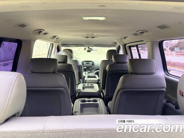 Hyundai Grand Starex Smart, 2017 12