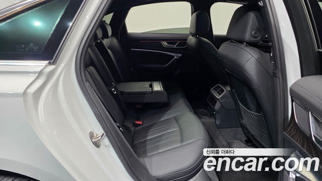 Audi A6 (C8) Premium, 2022 12