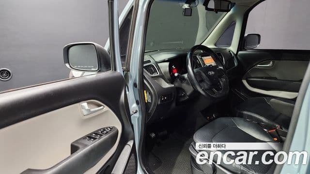 Kia Ray Luxury, 2014 11