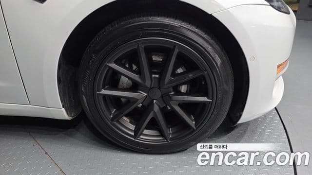 Tesla модель 3 Long Range AWD, 2022 все фото