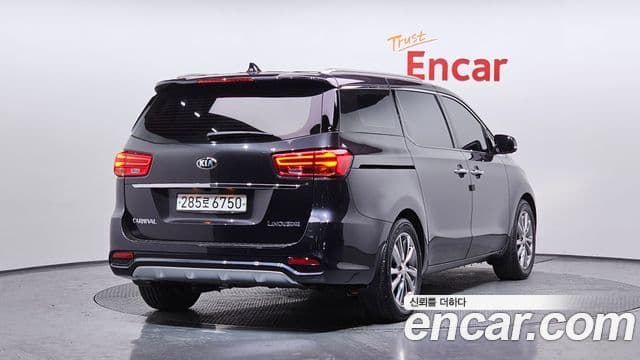 Kia The / новый New Carnival VIP, 2020 2