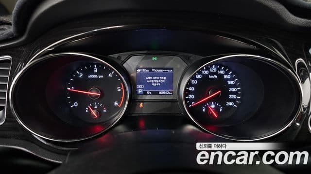 Kia The / новый New Carnival VIP, 2020 8