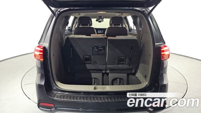 Kia The / новый New Carnival VIP, 2020 20