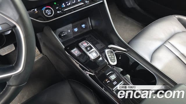 Hyundai Sonata (DN8) Premium Family, 2021 9