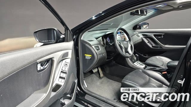 Hyundai Avante MD M16 GDI top, 2011 11