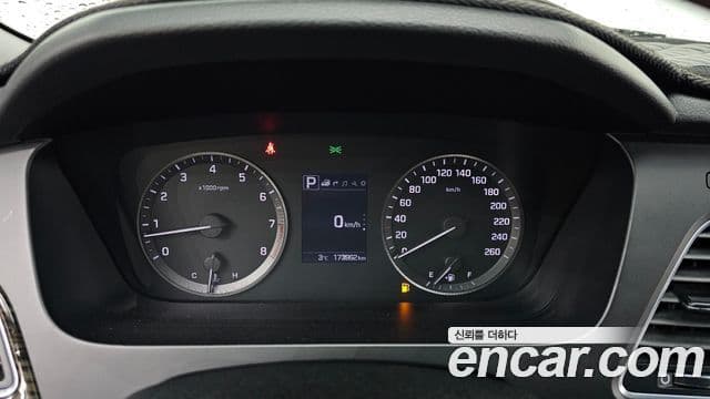 Hyundai LF Sonata 2.0 Smart, 2016 8