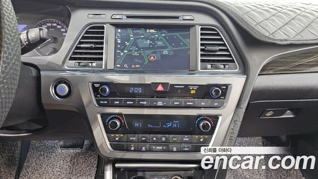 Hyundai LF Sonata 2.0 Smart, 2016 15