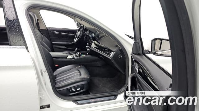 BMW 5시리즈 (G30) Luxury, 2018 11