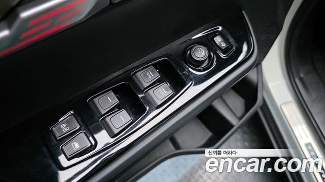 KG모빌리티(SsangYong) Torres T7, 2023 14