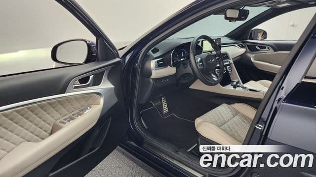 Genesis The / новый New G70 슈팅브레이크, 2023 10