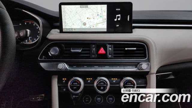 Genesis The / новый New G70 슈팅브레이크, 2023 15