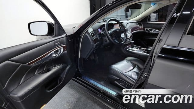 Infiniti M37 Y51, 2011 10