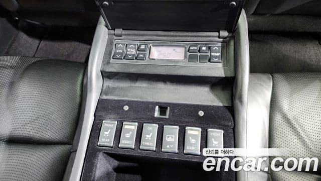 Infiniti M37 Y51, 2011 18