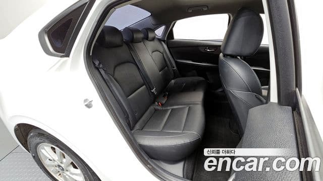 Kia All New K3 Trendy, 2019 12