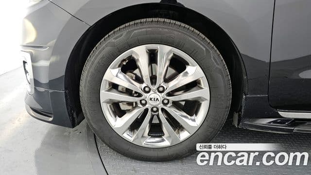 Kia All New Carnival President, 2017 все фото