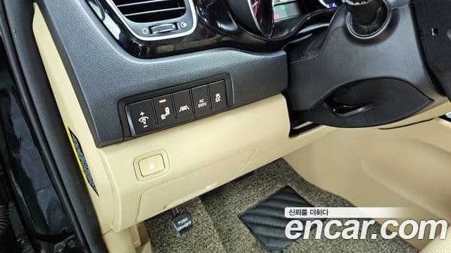 Kia All New Carnival President, 2017 12
