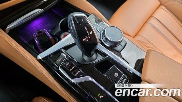 BMW 5시리즈 (G30) Luxury, 2023 9