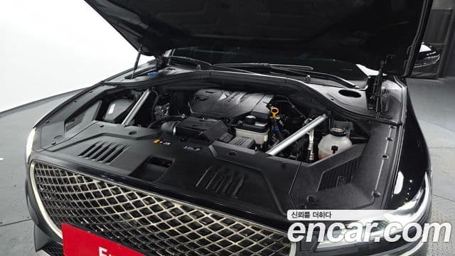 Genesis GV70, 2022 6