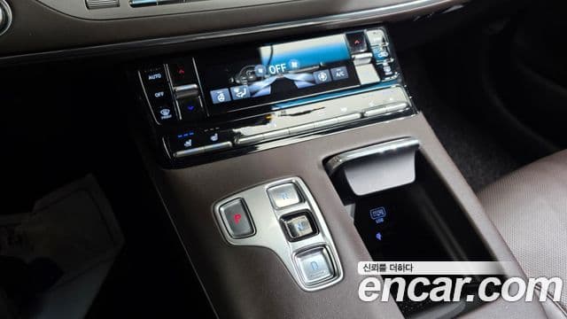 Hyundai The / новый New Grandeur IG Exclusive, 2021 9