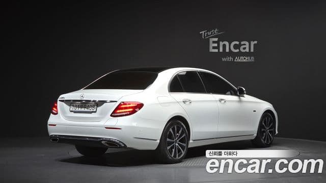 Mercedes-Benz E-класс W213 Exclusive, 2019 2