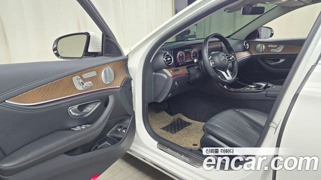 Mercedes-Benz E-класс W213 Exclusive, 2019 10