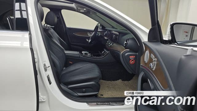 Mercedes-Benz E-класс W213 Exclusive, 2019 11