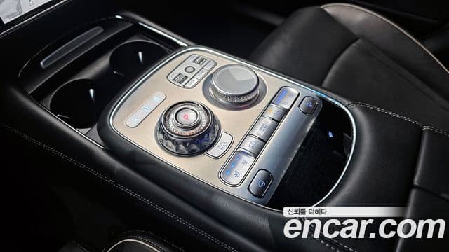 Genesis G90 (RS4) бензин 3.5 турбо AWD, 2022 9