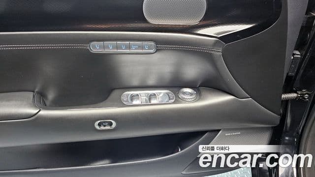 Genesis G90 (RS4) бензин 3.5 турбо AWD, 2022 16