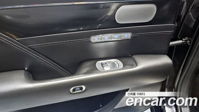 Genesis G90 (RS4) бензин 3.5 турбо AWD, 2022 17