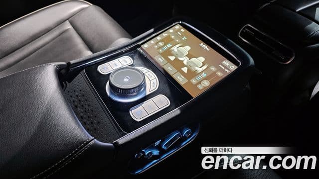 Genesis G90 (RS4) бензин 3.5 турбо AWD, 2022 18