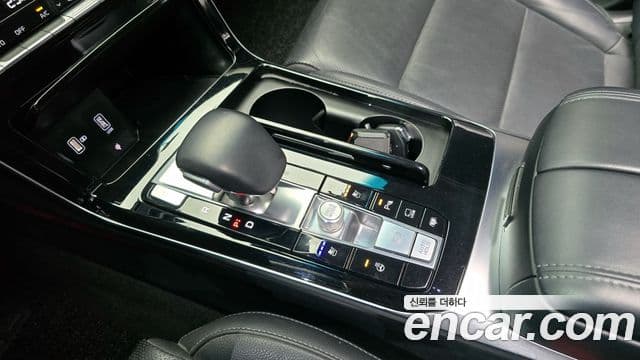 Kia K7 Premier Noblesse, 2020 9