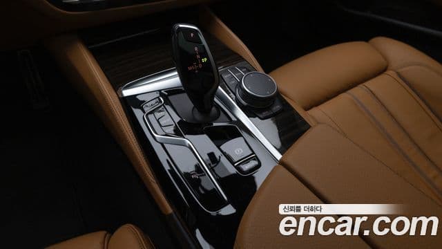 BMW 5시리즈 (G30) 520i M Sport, 2022 9