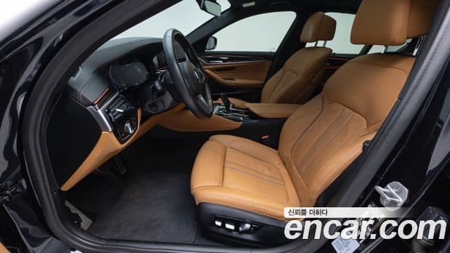 BMW 5시리즈 (G30) 520i M Sport, 2022 10