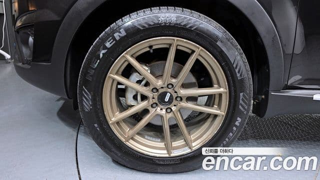 KG모빌리티(SsangYong) New Korando C топовая версия, 2014 все фото