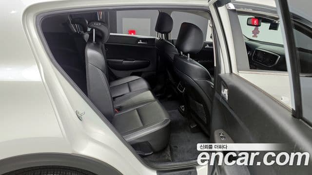 Kia Sportage The / новый Bold Prestige, 2021 12