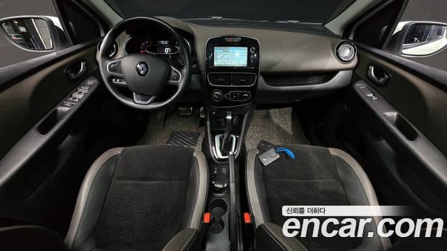 Renault Korea(Samsung) 클리오 intense panoramic, 2019 7