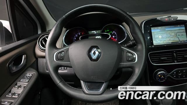 Renault Korea(Samsung) 클리오 intense panoramic, 2019 13