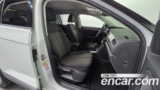 Volkswagen T-Roc Style, 2022 10